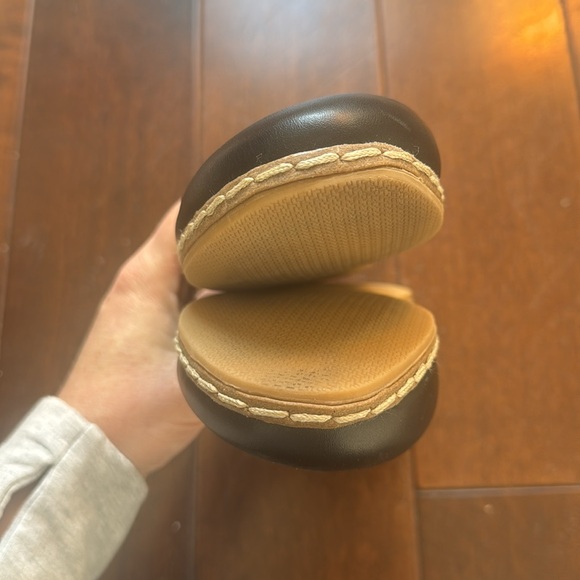 Charix Black Slip On Shoes Like New Black Leather - Picture 6 of 7